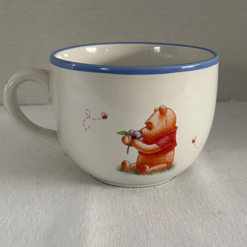 Disney Simply Pooh Bear Mug‎ Cup Blue Rim Cute Cartoon Character Collectible